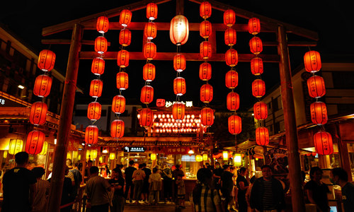 Mercado nocturno de Dunhuang