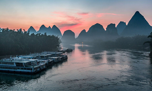 11 días Viajes de Kungfu Chino Crucero por el Río Li
