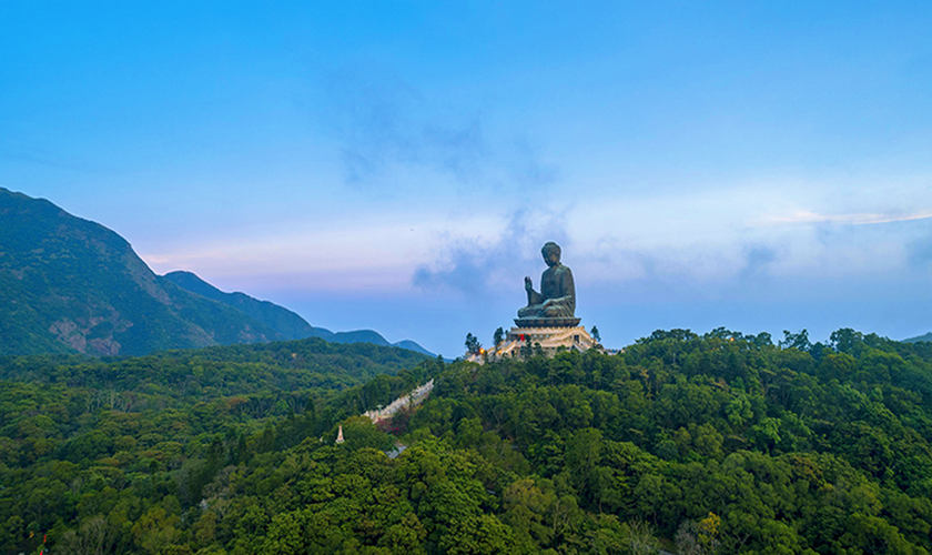 Perspectiva del Monaterio Po Lin y el Gran Buddha