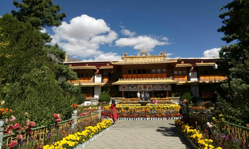 18 días Viajes al Tíbet Norbulingka