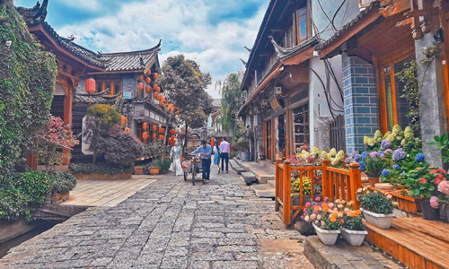 12 días Viajes de Minorías Étnicas Chinas Ciudad Antigua de Lijiang