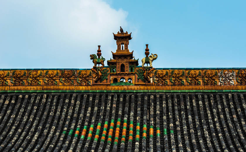 tejado de azulejo vidriado de Templo de Shuanglin