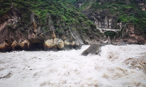 12 días Viajes a Yunnan Garganta del Salto del Tigre