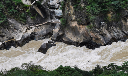 12 días Viajes a Yunnan Garganta del Salto del Tigre