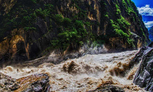 4 días Viajes a Yunnan Garganta del Salto de Tigre
